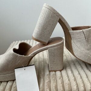Esprit Women's Beige Textured Mules